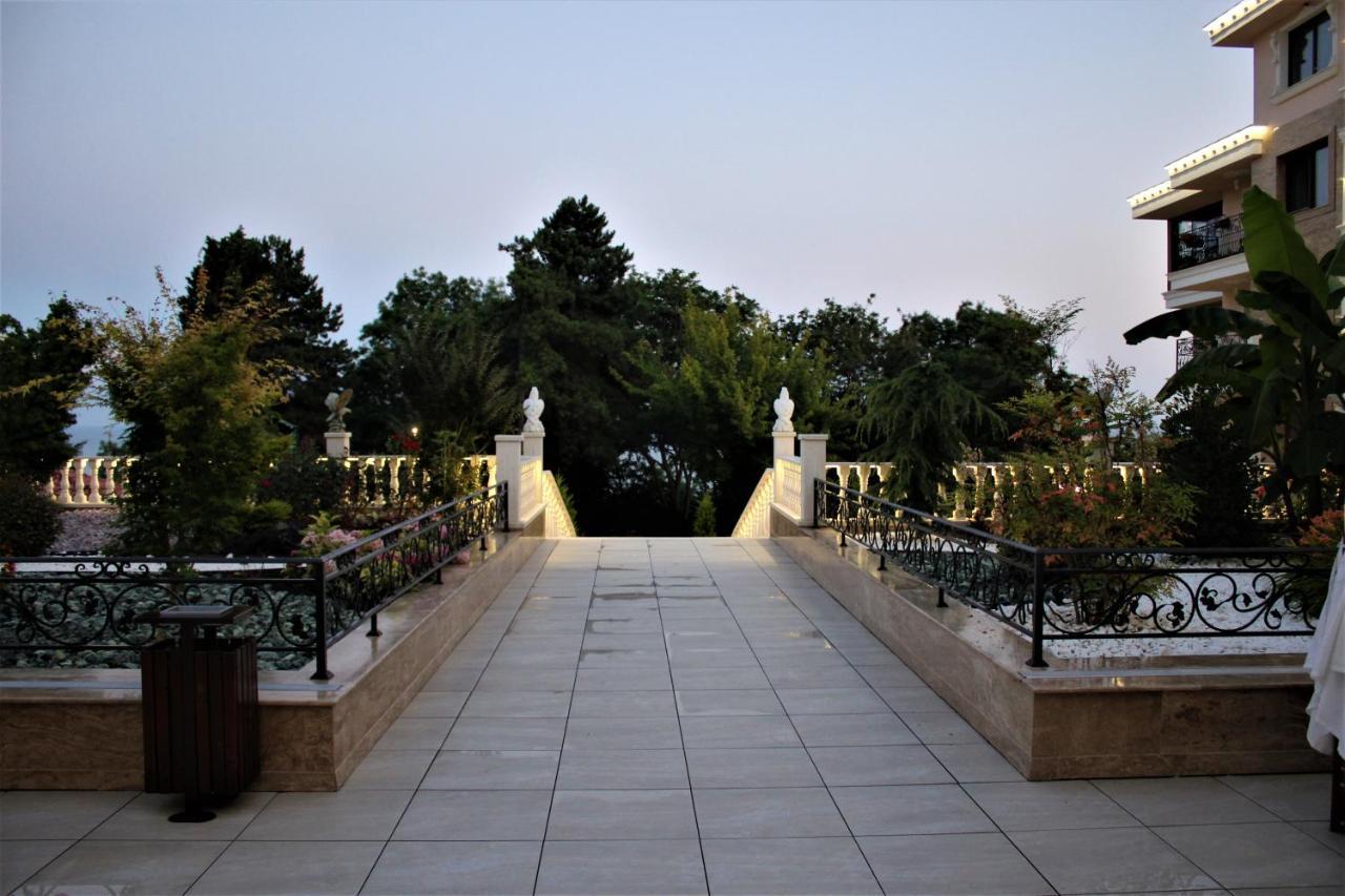 Valencia Gardens Luxury *