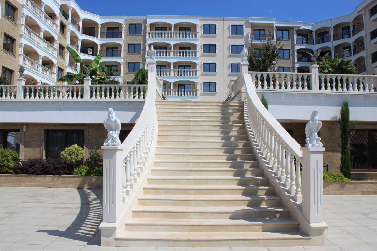 Valencia Gardens Luxury Apartment *
