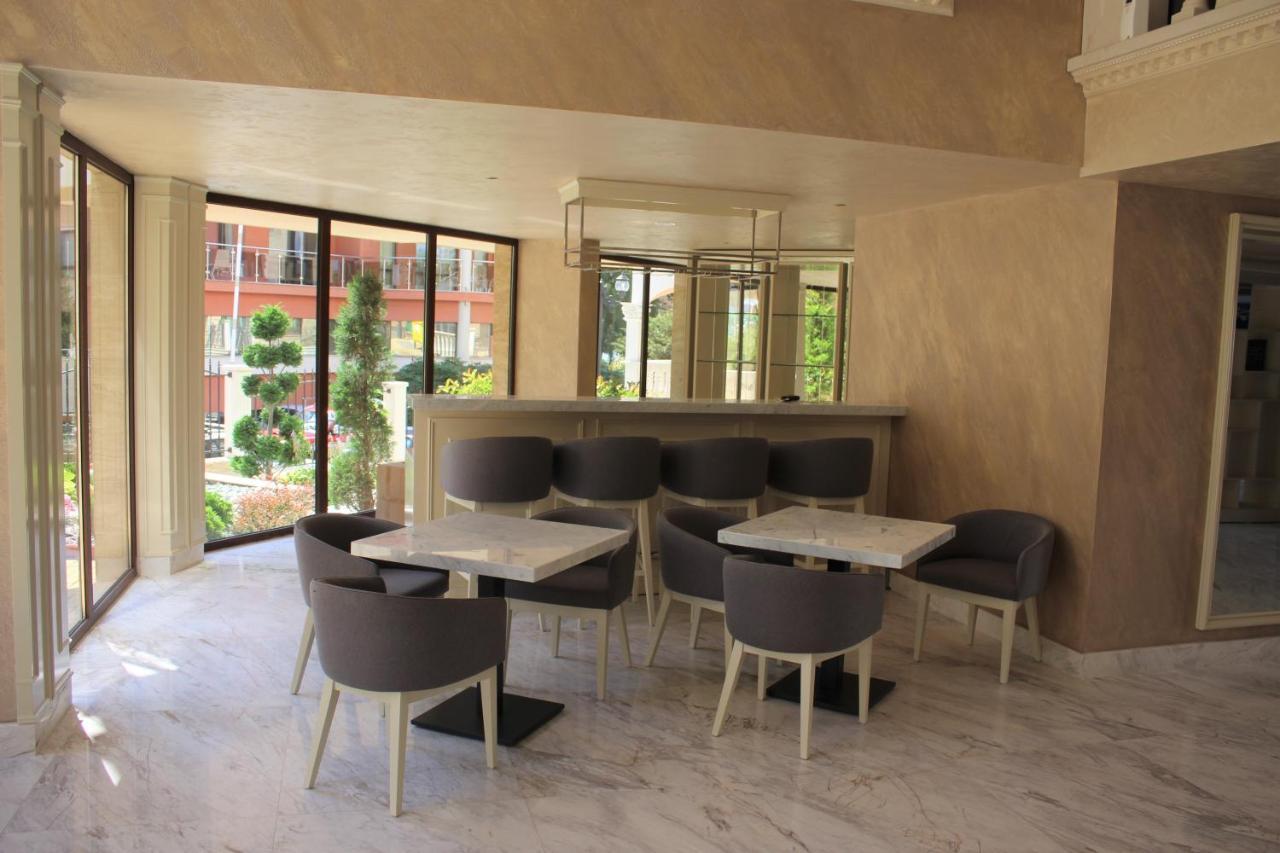 Valencia Gardens Luxury *