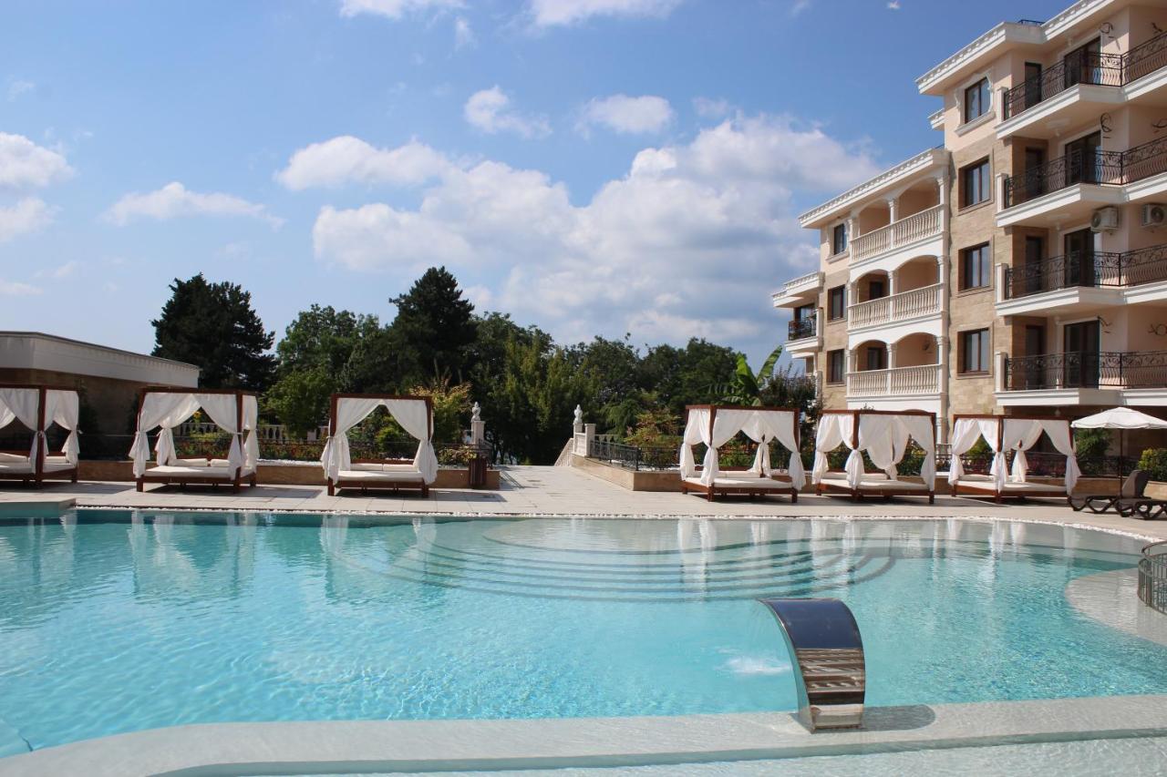 Valencia Gardens Luxury Apartment Nesebar