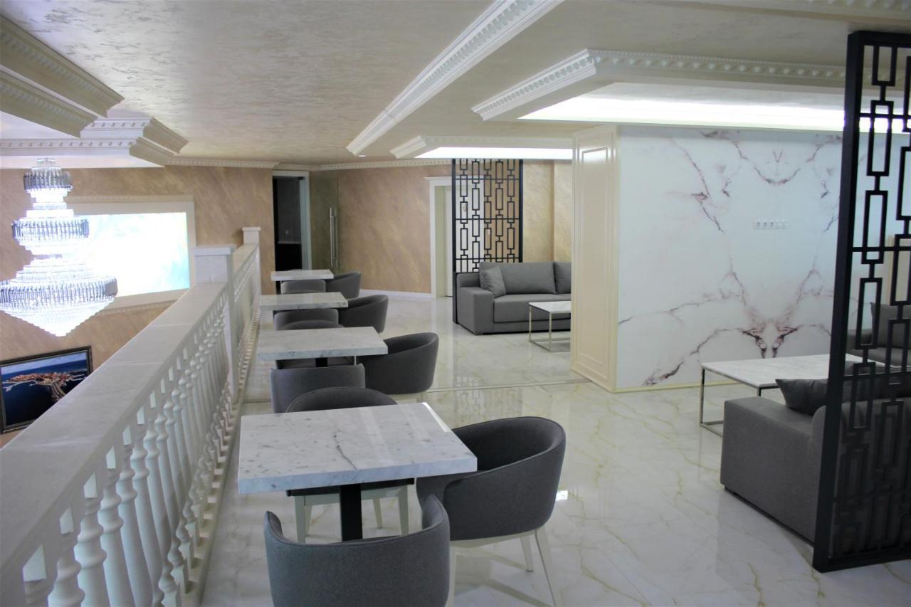 Valencia Gardens Luxury Apartment
