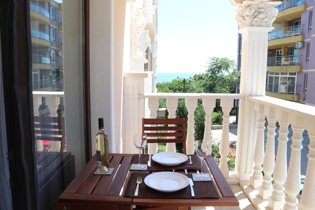Valencia Gardens Luxury Apartment Nesebar