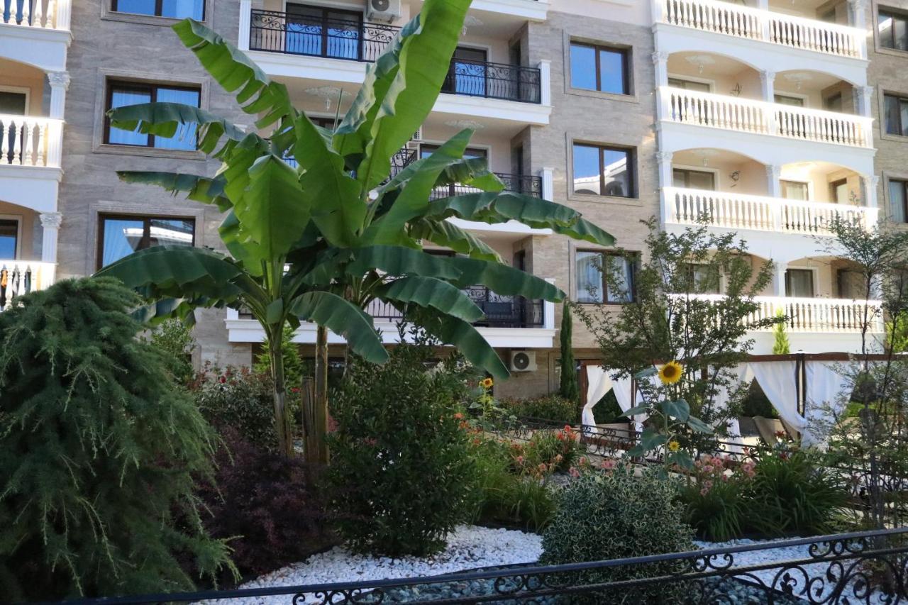 Valencia Gardens Luxury Apartment *