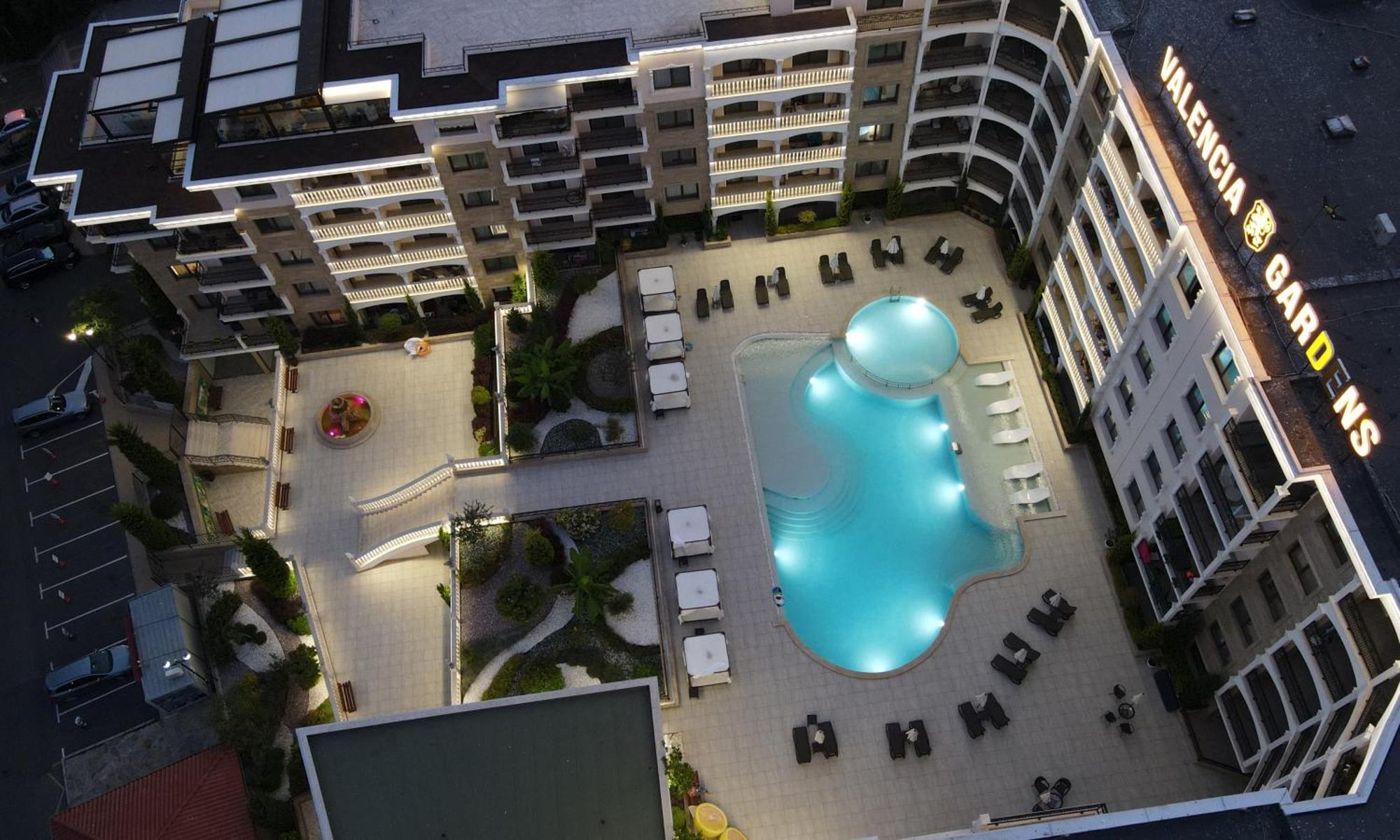 Valencia Gardens Luxury *